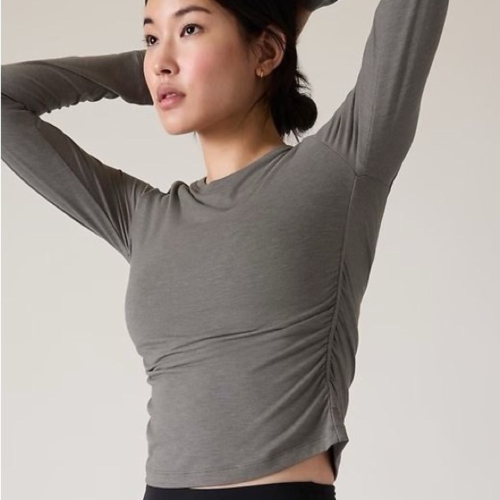 Athleta with ease cinch top